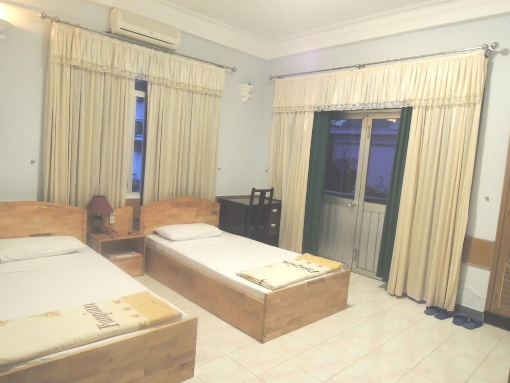 Phoenix Hotel Hue Exterior foto